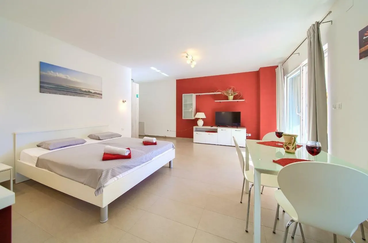 Apartament Stela Pinezići